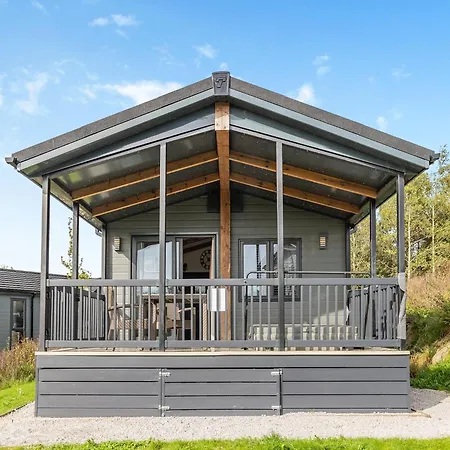 Rivendale Lodge Retreat Ashbourne  Exterior photo